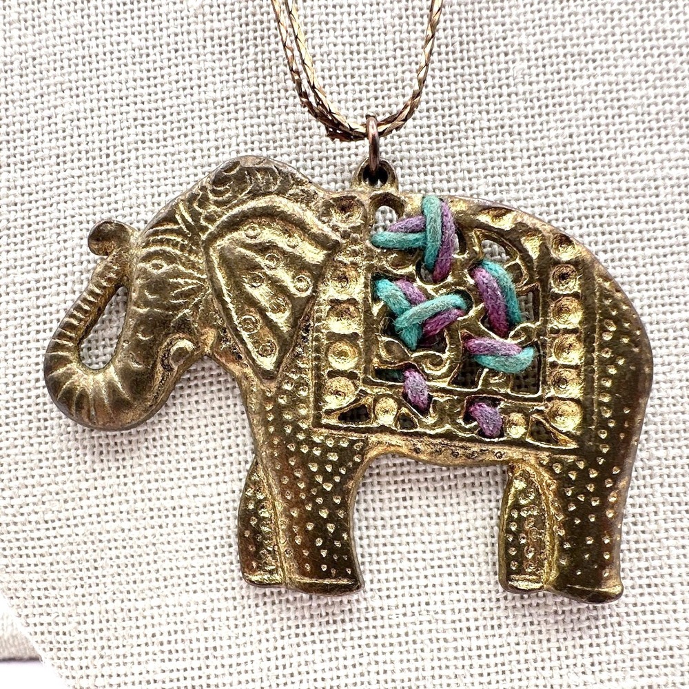 Vintage 90s Multi Strand Gold Tone‎ Chain Elephant Pendant Necklace Boho Jewelry